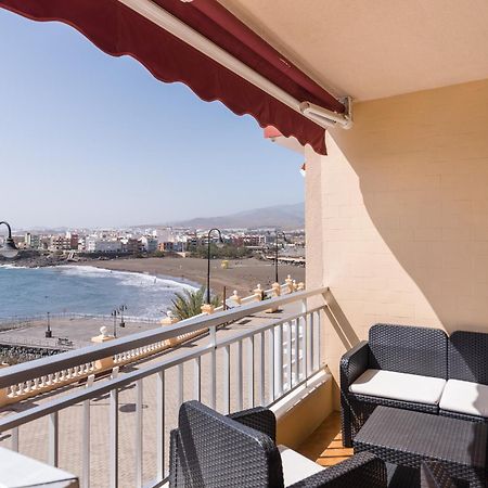 Piso En Primera Linea Con Vistas Directas Al Mar Melenara Exterior foto