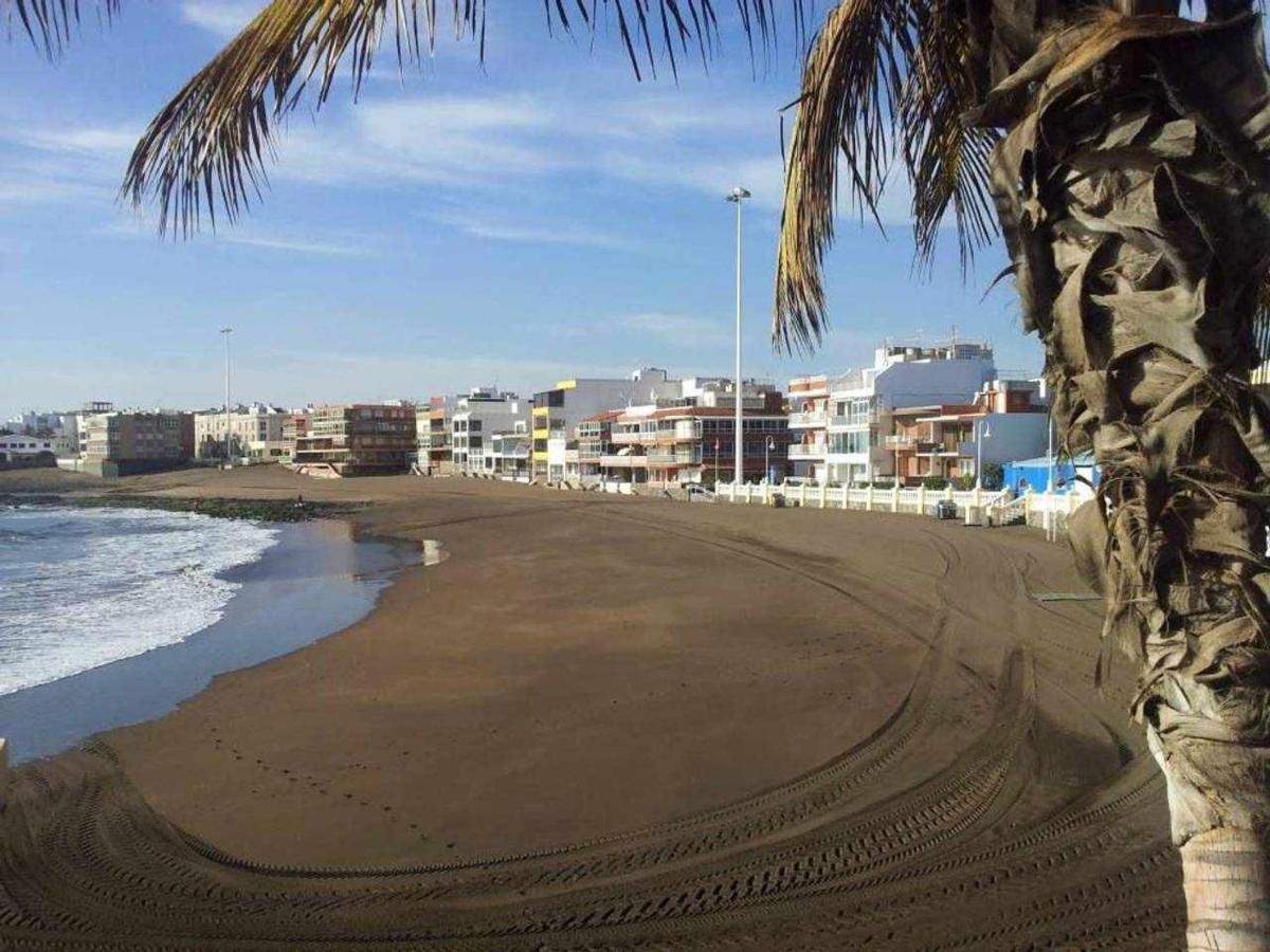 Piso En Primera Linea Con Vistas Directas Al Mar Melenara Exterior foto